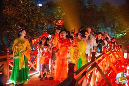 Ngoc Son Mystical Night Tour