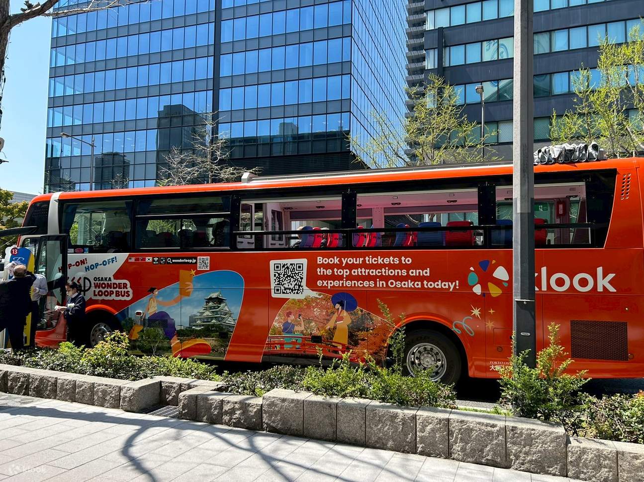 Osaka Wonder Loop Bus Ticket